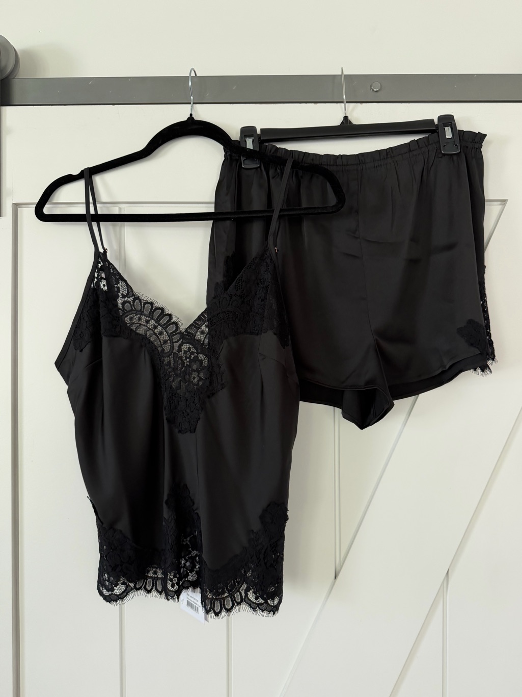 Homebodii Sian Black Cami Top And Shorts Set — image 4 of 8
